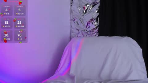 Queen B online show from 03.17.26