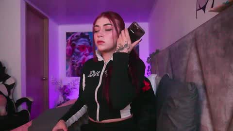 Snapshot of babesamanta chatting on 01.20.25 Samanta online show from 01.20.25
