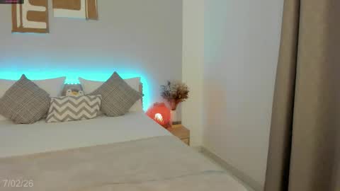 Snapshot of babesexy19_ chatting on 02.08.26 itzell online show from 02.08.26