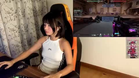 Snapshot of babiej_ chatting on 02.18.25 Jialyn online show from 02.18.25