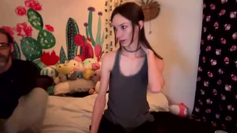 Fern Browning online show from 02.04.25