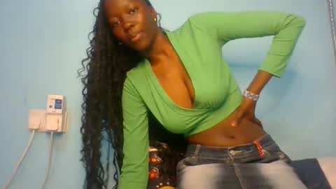 Snapshot of babrahazz26 chatting on 01.10.26 babrahazz26 online show from 01.10.26