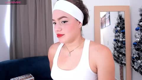 Snapshot of baby_ashly chatting on 11.24.25 baby ashly online show from 11.24.25