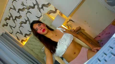 Snapshot of baby_danica chatting on 04.27.26 Call me Denise online show from 04.27.26