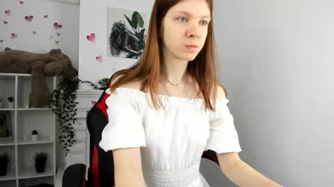 Evalena maybe just Eva online show from 02.11.25