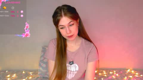 Snapshot of baby_girl_0001 chatting on 02.11.26 Kira online show from 02.11.26