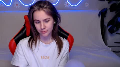 baby_kitte online show from 03.12.25