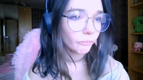 Alice online show from 04.27.26