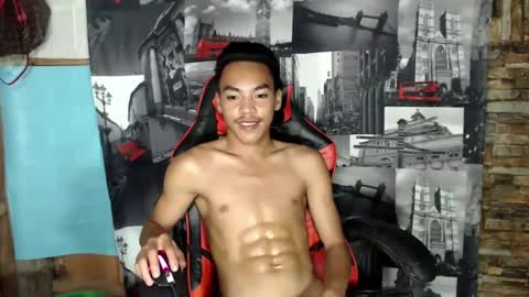 Snapshot of baby_razell chatting on 03.11.25 baby_razell online show from 03.11.25