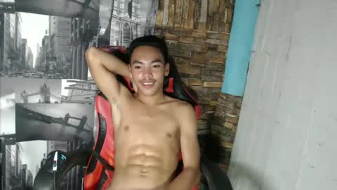 Snapshot of baby_razell chatting on 03.12.25 baby_razell online show from 03.12.25