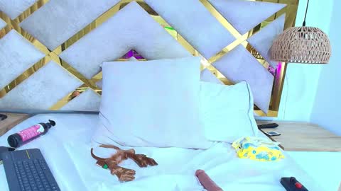 Snapshot of baby_scarleth_ chatting on 12.05.25 baby_scarleth_ online show from 12.05.25