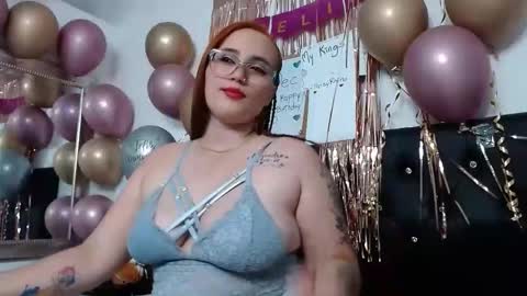 Snapshot of baby_sexgirl_ chatting on 12.19.25 Daniella Soto online show from 12.19.25