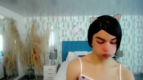 Snapshot of baby_sky01 chatting on 09.29.25 KENDALL online show from 09.29.25