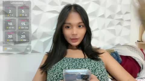 Snapshot of baby_zoexx chatting on 06.08.26 baby_zoexx online show from 06.08.26