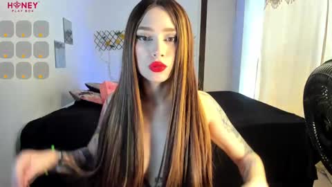 Snapshot of babyandromeda chatting on 02.17.25 online show from 02.17.25