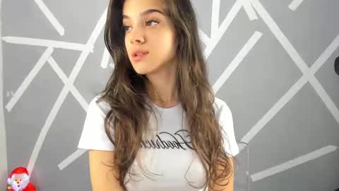 Snapshot of babyaylin chatting on 12.03.24 Aylin  online show from 12.03.24