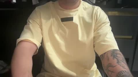 Snapshot of babybemine420 chatting on 01.14.25 babybemine420 online show from 01.14.25