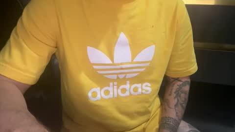 Snapshot of babybemine420 chatting on 12.15.25 babybemine420 online show from 12.15.25