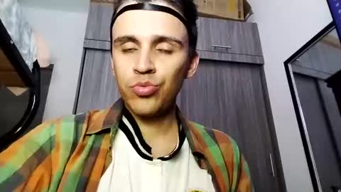 Snapshot of babydarkpink chatting on 10.29.25 Dani online show from 10.29.25