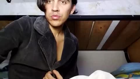 Snapshot of babydarkpink chatting on 11.25.25 Dani online show from 11.25.25