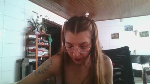 babydemon6 online show from 10.15.25