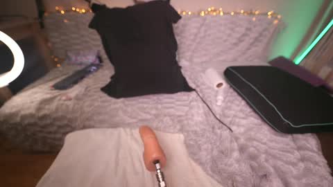 Snapshot of babydoll_laura chatting on 03.05.25 babydoll_laura online show from 03.05.25