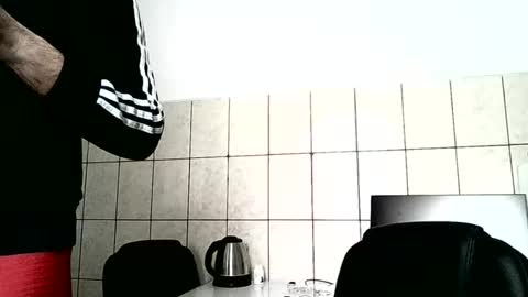 Snapshot of babyduck2121 chatting on 04.01.26 babyduck2121 online show from 04.01.26