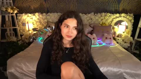 Snapshot of babyflowerr chatting on 05.18.26 Sasha online show from 05.18.26