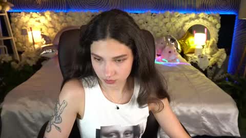 Snapshot of babyflowerr chatting on 06.08.26 Sasha online show from 06.08.26