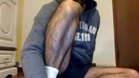Snapshot of babyhardy chatting on 01.28.25 Tom A.    online show from 01.28.25