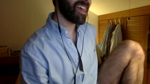 Snapshot of babyhardy chatting on 03.10.25 Tom A.    online show from 03.10.25