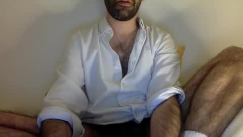 Tom A.    online show from 11.05.25