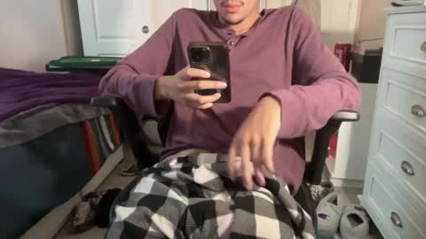 Snapshot of babykinks69 chatting on 03.19.26 babykinks69 online show from 03.19.26