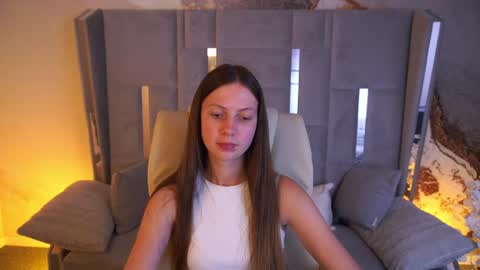 Lady Vi online show from 07.05.26