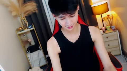 Snapshot of babymasterbater chatting on 11.12.25 call me james online show from 11.12.25