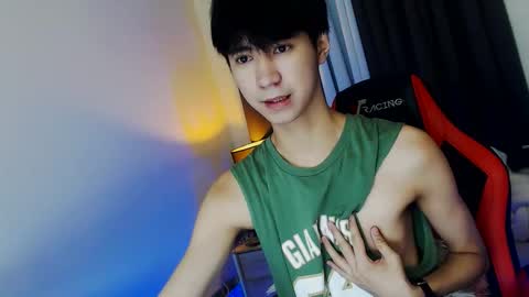 Snapshot of babymasterbater chatting on 12.18.25 call me james online show from 12.18.25