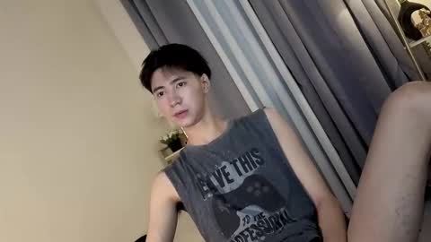 Snapshot of babymasterbater chatting on 05.08.26 call me james online show from 05.08.26