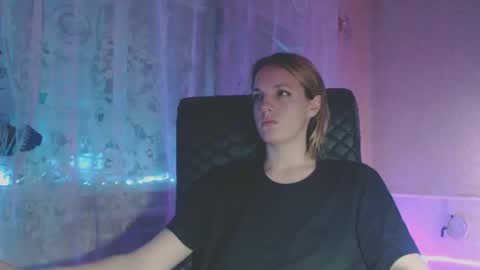 Snapshot of babymuro4ka chatting on 01.12.25 Sonya online show from 01.12.25