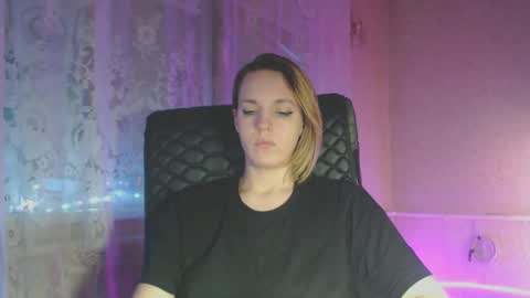 Snapshot of babymuro4ka chatting on 01.20.25 Sonya online show from 01.20.25