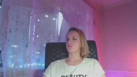 Snapshot of babymuro4ka chatting on 01.26.25 Sonya online show from 01.26.25