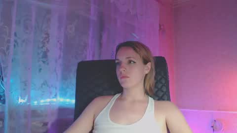 Snapshot of babymuro4ka chatting on 01.29.25 Sonya online show from 01.29.25