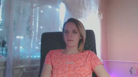 Snapshot of babymuro4ka chatting on 02.26.25 Sonya online show from 02.26.25