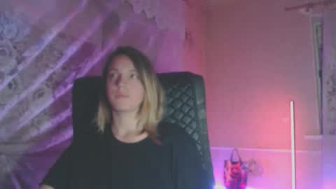 Snapshot of babymuro4ka chatting on 10.03.25 Sonya online show from 10.03.25