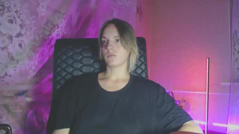 Snapshot of babymuro4ka chatting on 10.04.25 Sonya online show from 10.04.25