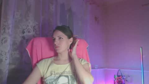 Snapshot of babymuro4ka chatting on 02.13.26 Sonya online show from 02.13.26