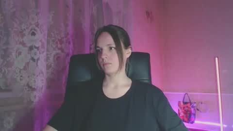 Snapshot of babymuro4ka chatting on 02.17.26 Sonya online show from 02.17.26