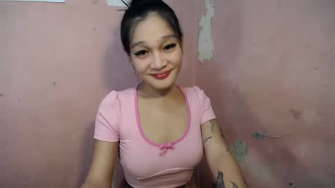 Snapshot of babynexy69 chatting on 03.04.25 Nexie online show from 03.04.25