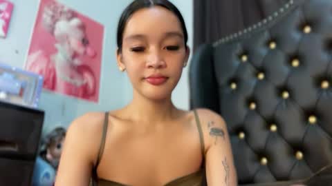 Snapshot of babynexy69 chatting on 11.27.25 Nexie online show from 11.27.25