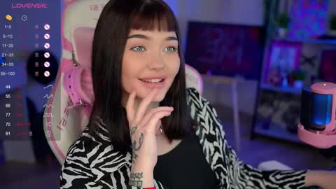 Nika online show from 12.05.24