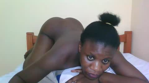 Snapshot of babyrozillah chatting on 02.22.26 PRISCILLAH online show from 02.22.26